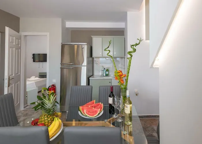 Willa Belvedere ,pyrgi,corfu ,stunning Ipsos Bay View *
