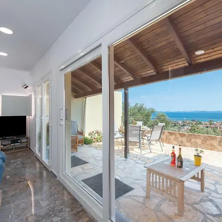 Belvedere ,pyrgi,corfu ,stunning Ipsos Bay View *