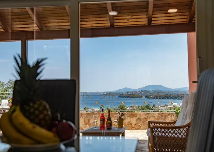 Belvedere ,pyrgi,corfu ,stunning Ipsos Bay View Ágios Márkos