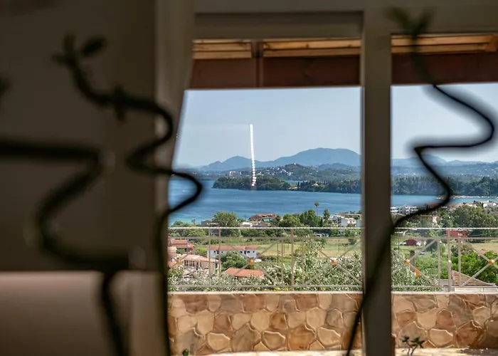 빌라 Belvedere ,pyrgi,corfu ,stunning Ipsos Bay View *